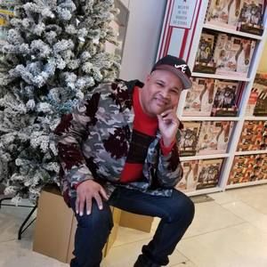 Meet your Posher, Carlos